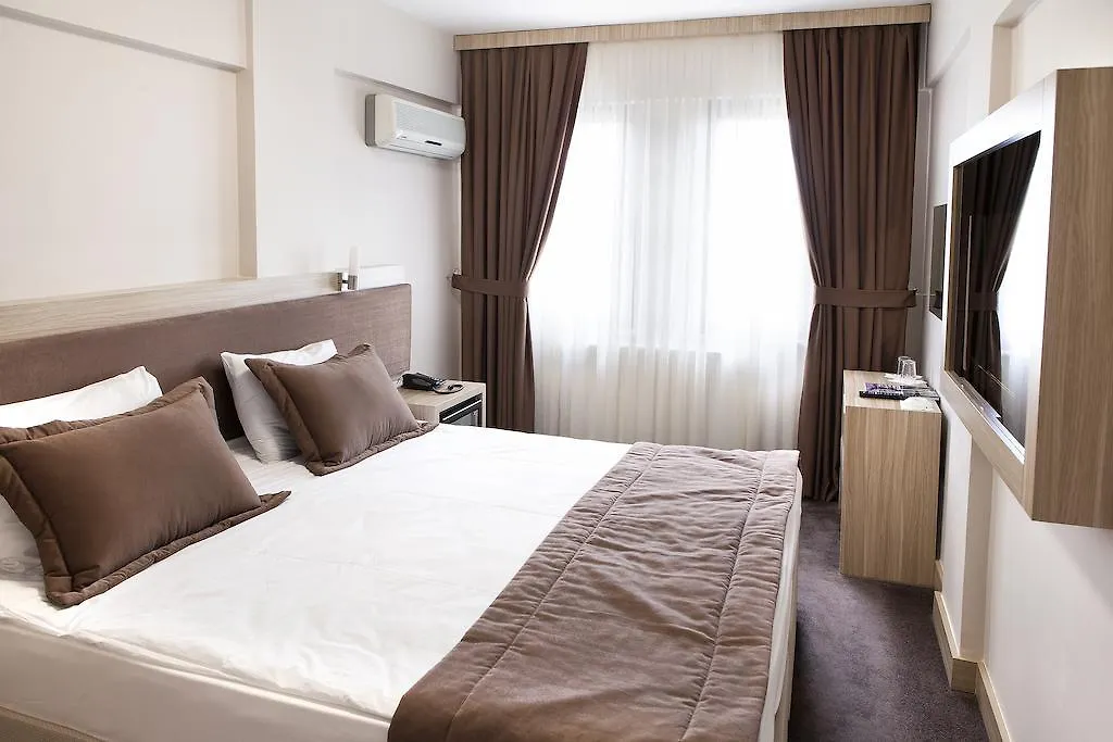 איסטמבול Hotel Emge